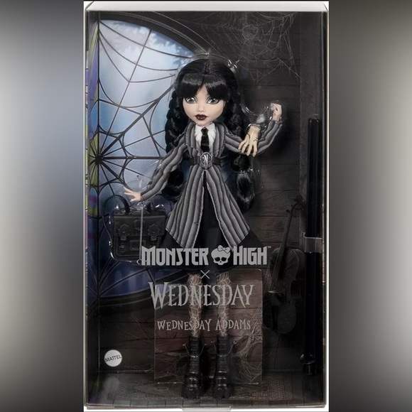 2024 Mattel Monster High Wednesday Addams & Pet Thing Doll IN HAND - Picture 1 of 6